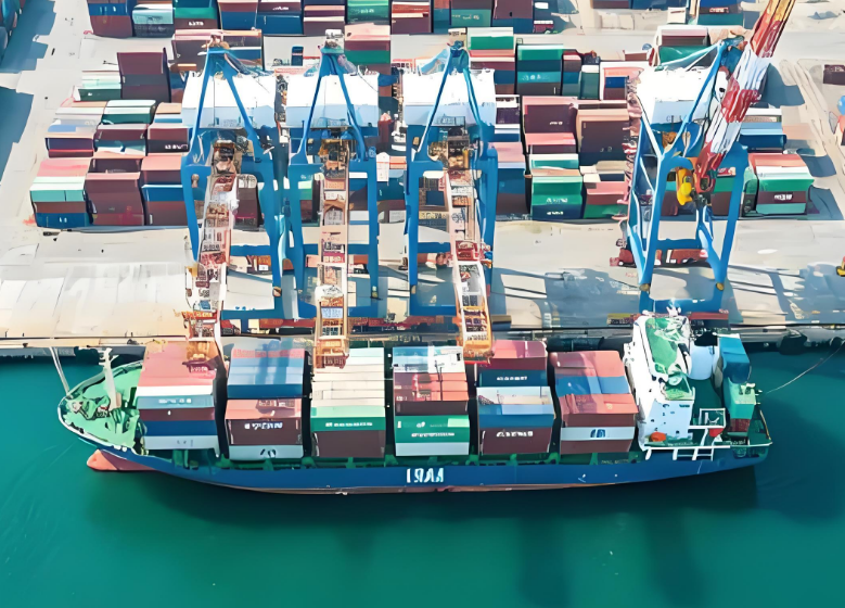 不遵守将处罚  越南要求所有平台提交年度报告