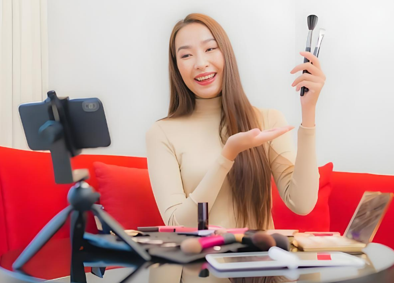 临近春节旺季   越南直播服务价格猛涨